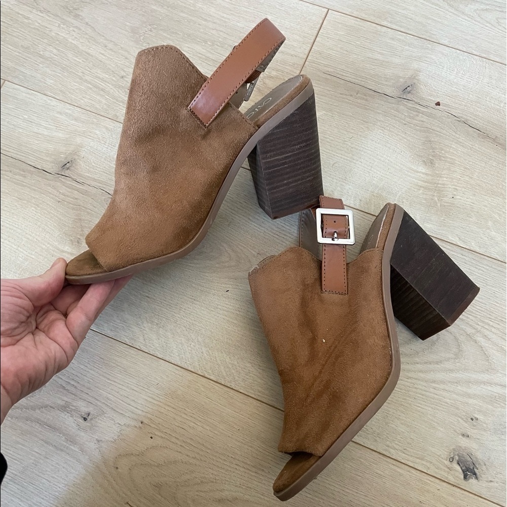 Cato Peep Toe Faux Suede Ankle
Booties size 8 shoes